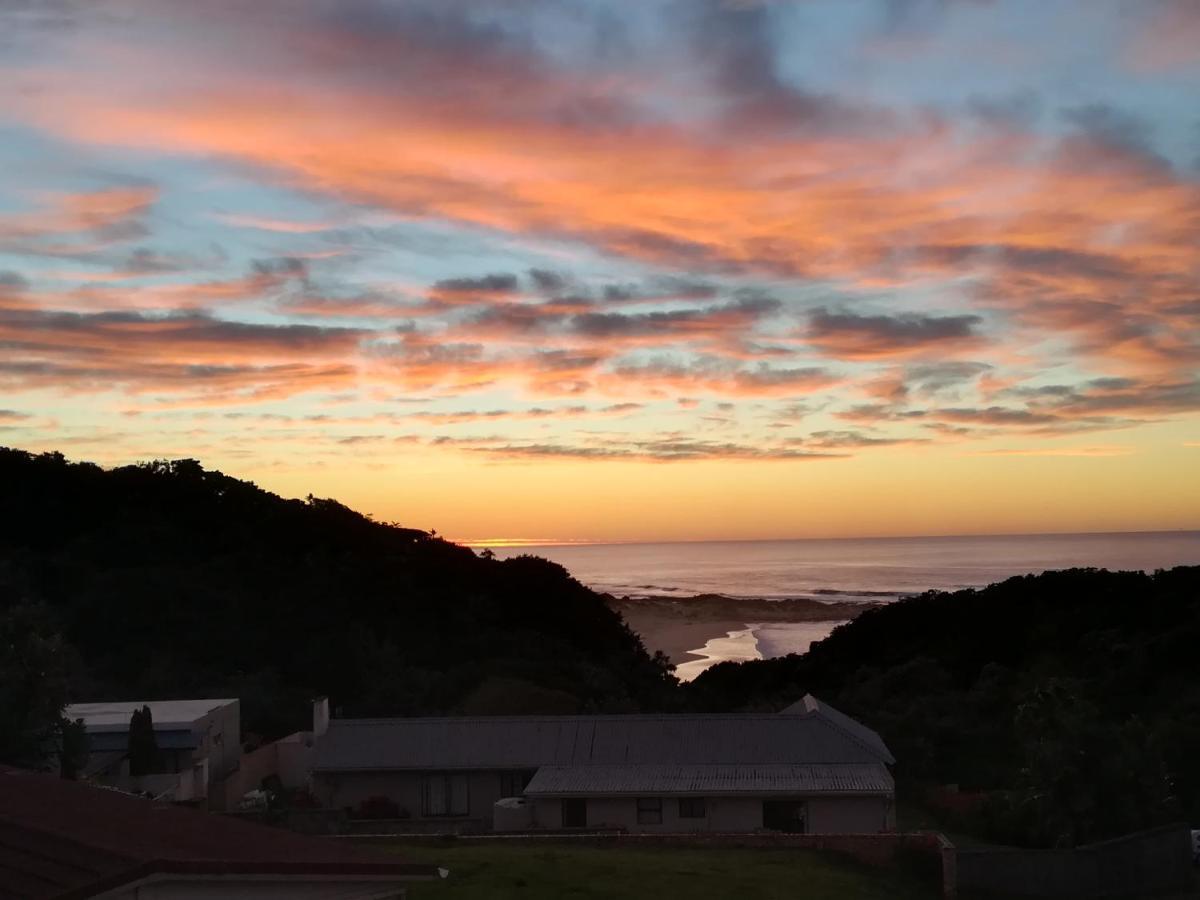 2 Bedroom Guest Suite At A-Frame Glengariff Beach Glen Eden Exterior photo