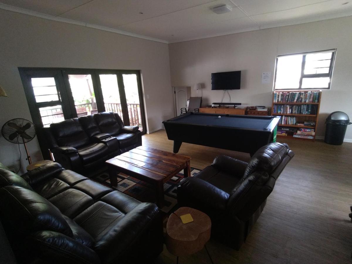 2 Bedroom Guest Suite At A-Frame Glengariff Beach Glen Eden Exterior photo