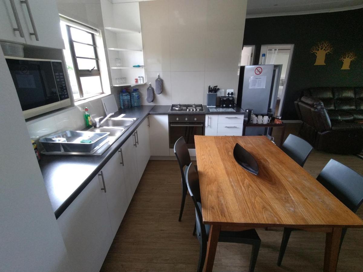 2 Bedroom Guest Suite At A-Frame Glengariff Beach Glen Eden Exterior photo